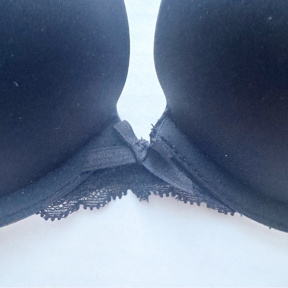 Victorias Secret 2 x Dream Angels Push up Bras in White & Black Lace - Picture 5 of 16